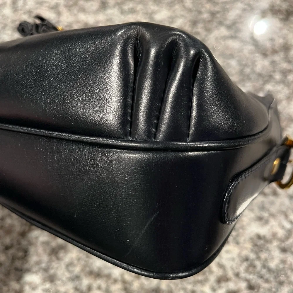Gucci Vintage Navy Crossbody - Picture 3 of 16